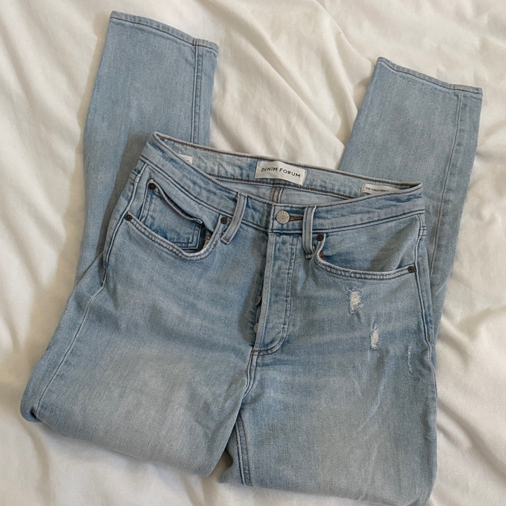 Denim Forum Yoko High Rise Slim Light wash Blue High Rise Jeans size 28